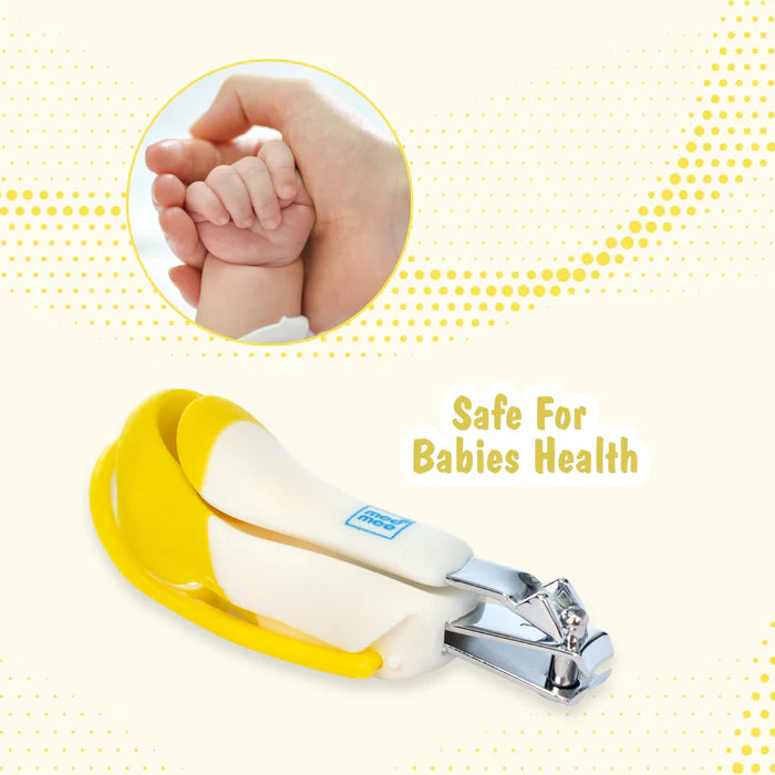 Mee Mee Gentle Nail Clipper with Magnifier (White/Yellow)